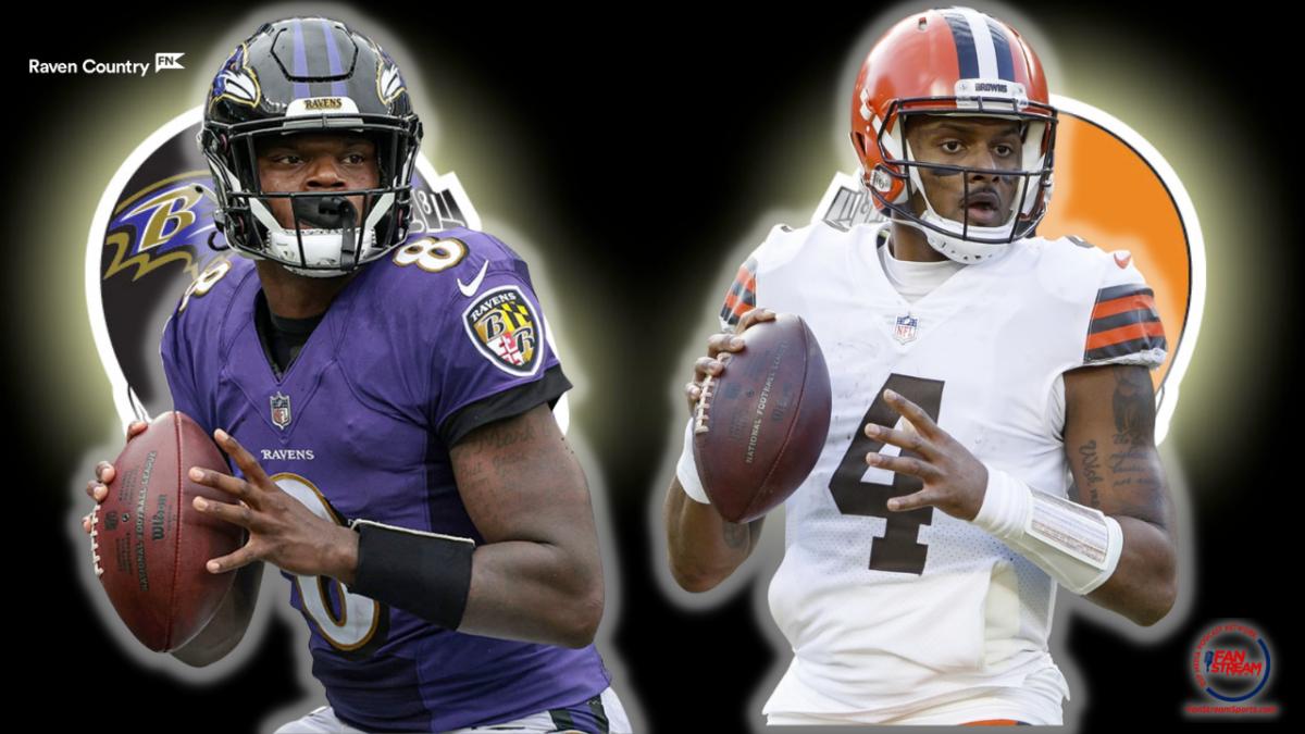 Lamar Jackson (L) and Deshaun Watson